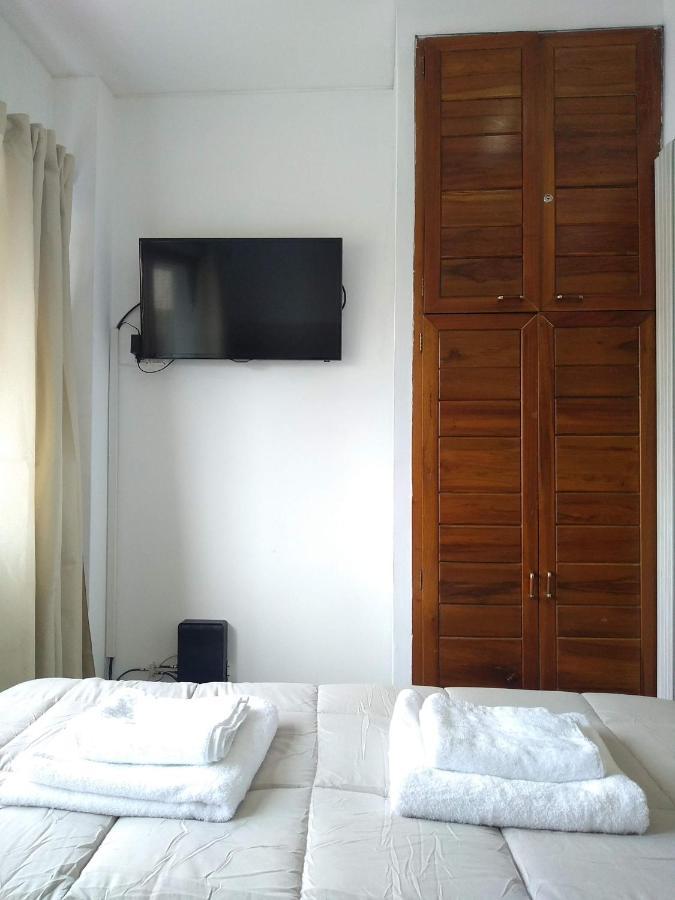 Ferienwohnung Punto Urbano Apart Mendoza Exterior foto